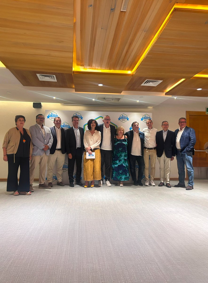 opcspain's tweet photo. 🗣️ 'Una conversación de futuro' fue el título del encuentro organizado por MPI Iberian Chapter con motivo de su 20 aniversario.

Ana Trevisani, vicepresidenta de OPC España, participó en esta charla en la que estuvieron presentes los principales representantes de las entidades que trabajan en el sector #MICE en España y en la que pudieron echar la vista atrás, analizar la situación actual y mirar al futuro de la industria. 🎯

Una conversación abierta y muy enriquecedora.