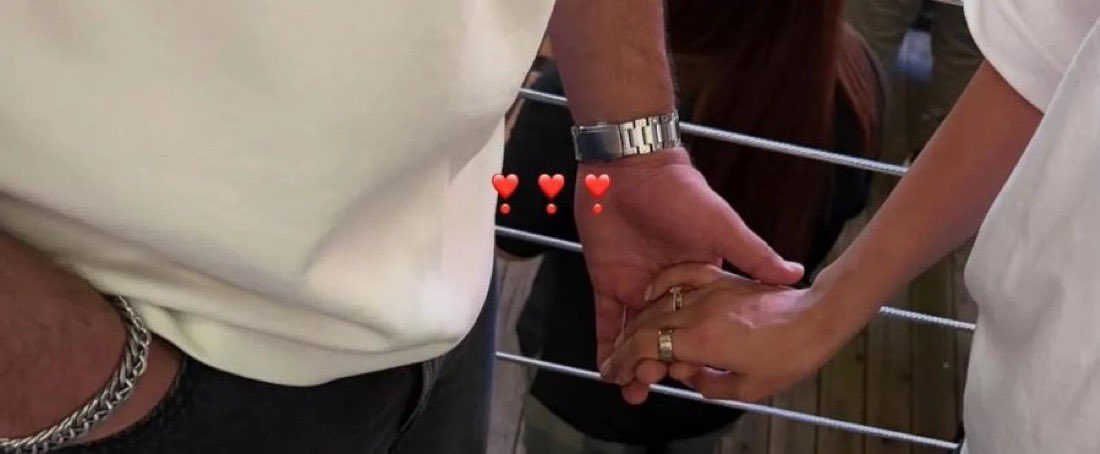 gafiah_'s tweet photo. ياملاذي ومنتهى العمر وملذاته ❤️ https://t.co/f2PH8tUji7