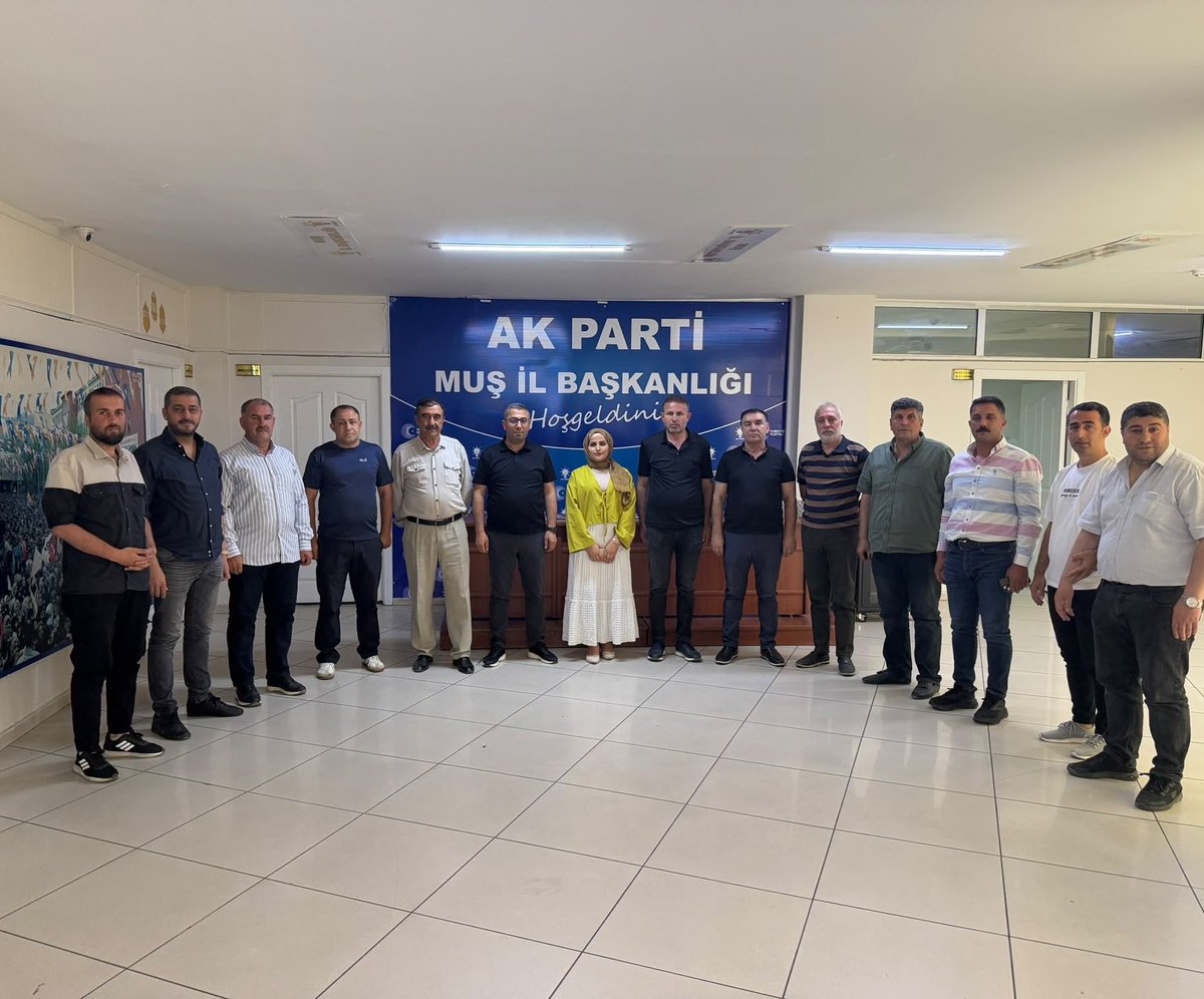 merkez_ilce49's tweet photo. Merkez İlçe Başkanımız Sn. @AvErdalSenturk 'ün başkanlığında, Haftalık Yönetim Kurulu toplantımızı gerçekleştirdik.   

Toplantımız hayırlara vesile olsun. https://t.co/vtPD2NedVk
