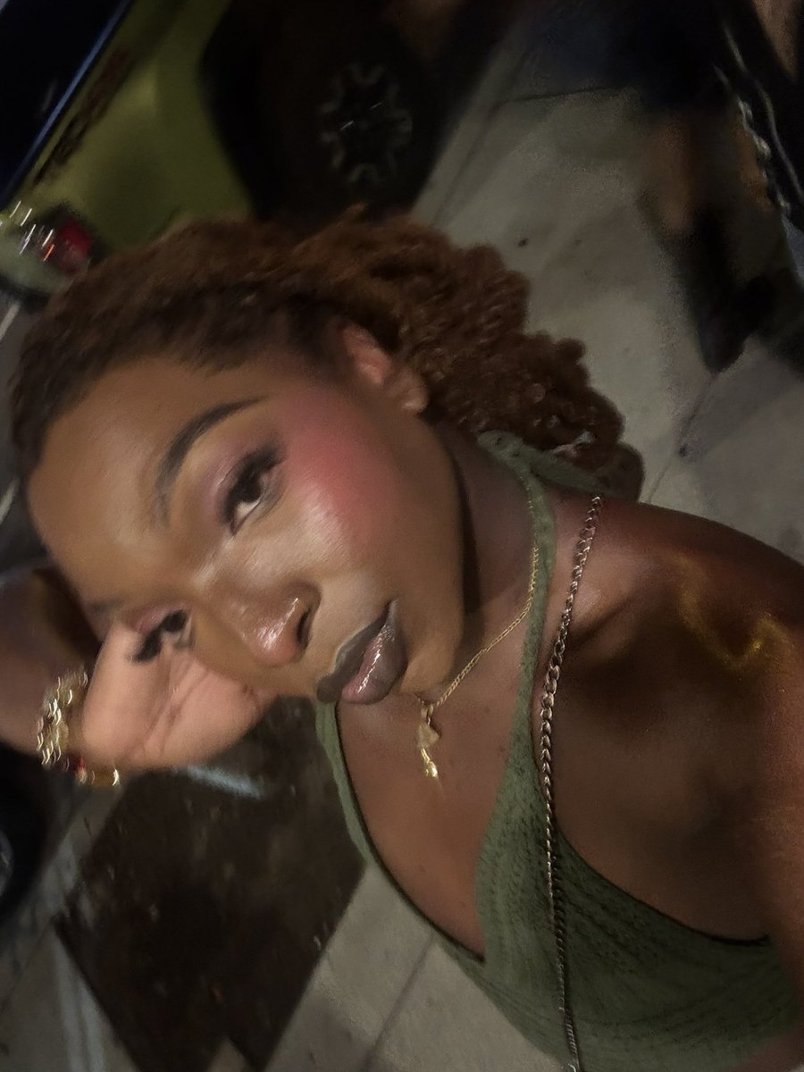 BrailynnDFWY's tweet photo. 4 attachments🌺 https://t.co/NWgITdbmI2