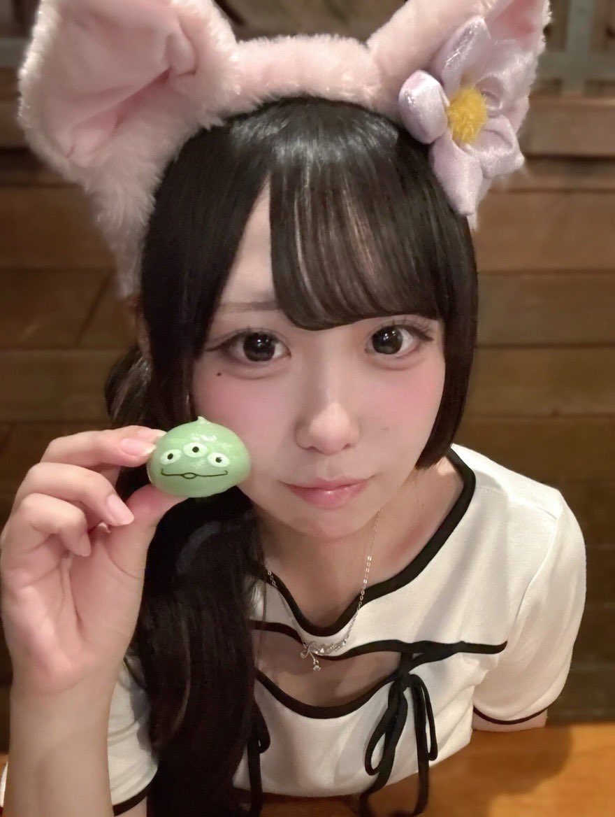 a___mmoo's tweet photo. 全部同一人物らしい https://t.co/ESPrEV37jQ