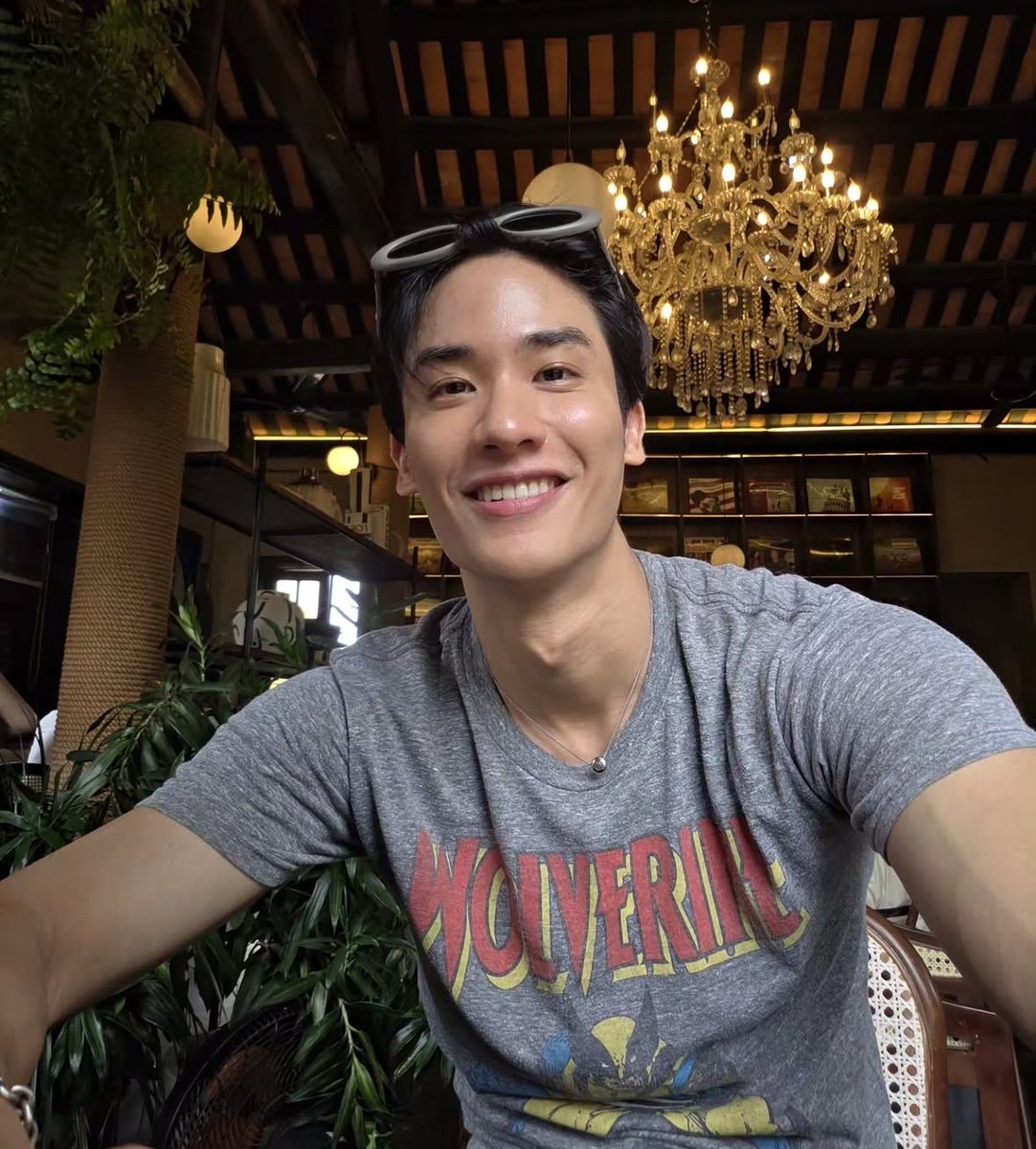 Spkasibook's tweet photo. : หนูทำอะไร
: หนูมาทำงาน แล้วพี่อยู่ไหน
: มาทานข้าวกับเพื่อนค่ะ หนูเสร็จกี่โมง
: เย็นๆเลย
: พี่ไปรับนะ
: รอนะครับ
: เจอกันค่ะ https://t.co/RYI9RgiOFI