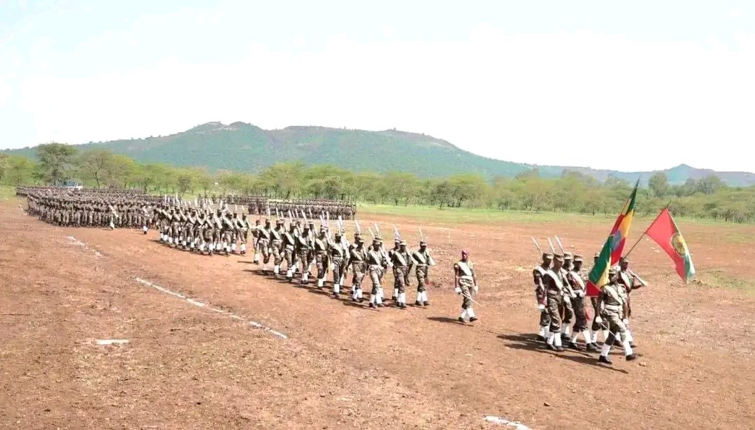 united_Et's tweet photo. 📌ምስራቅ ዕዝ በብርሸለቆ ወታደራዊ ማሰልጠኛ ያሰለጠናቸውን መሰረታዊ ወታደሮች አስመረቀ፡፡ 

ሰኔ 23 ቀን 2018 ዓ.ም https://t.co/LmRNzT0u2t