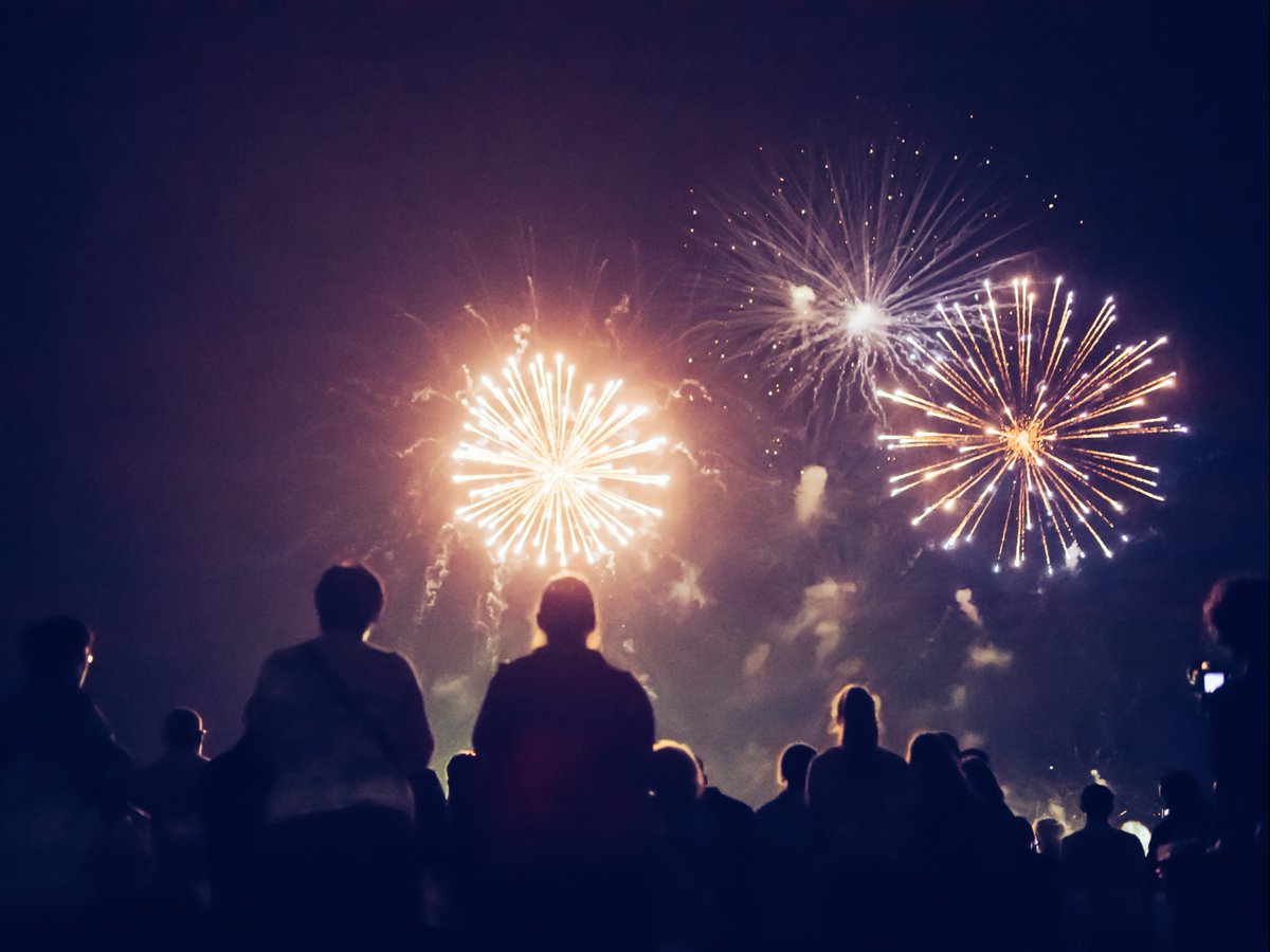 KUHospital's tweet photo. On Wednesday's Morning Medical Update: Every year our doctors treat severe injuries related to fireworks and explosives. Our experts will discuss the most common injuries involving burns, eye trauma and hand injuries, while offering practical safety guidance for families attending public celebrations or using fireworks at home. Plus, they'll explain when injuries require emergency care, how quickly accidents can happen and why prevention is critical, especially in crowded environments and during large community events.

Watch Wednesday, July 1, at 8 a.m. on YouTube: https://t.co/xByGmM2dxK