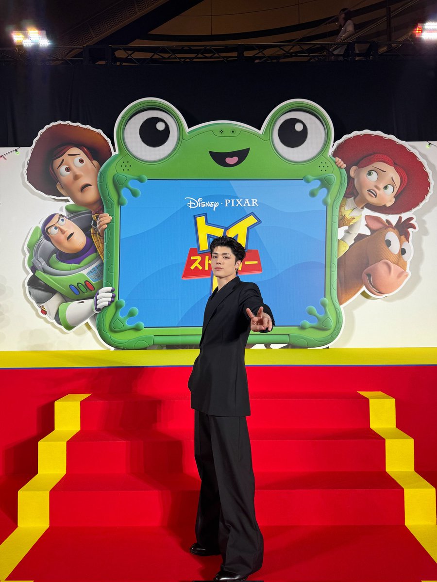 frognonyu's tweet photo. 大好きなトイ・ストーリーとまきくん
最高です。 https://t.co/C1rL6EtnfK