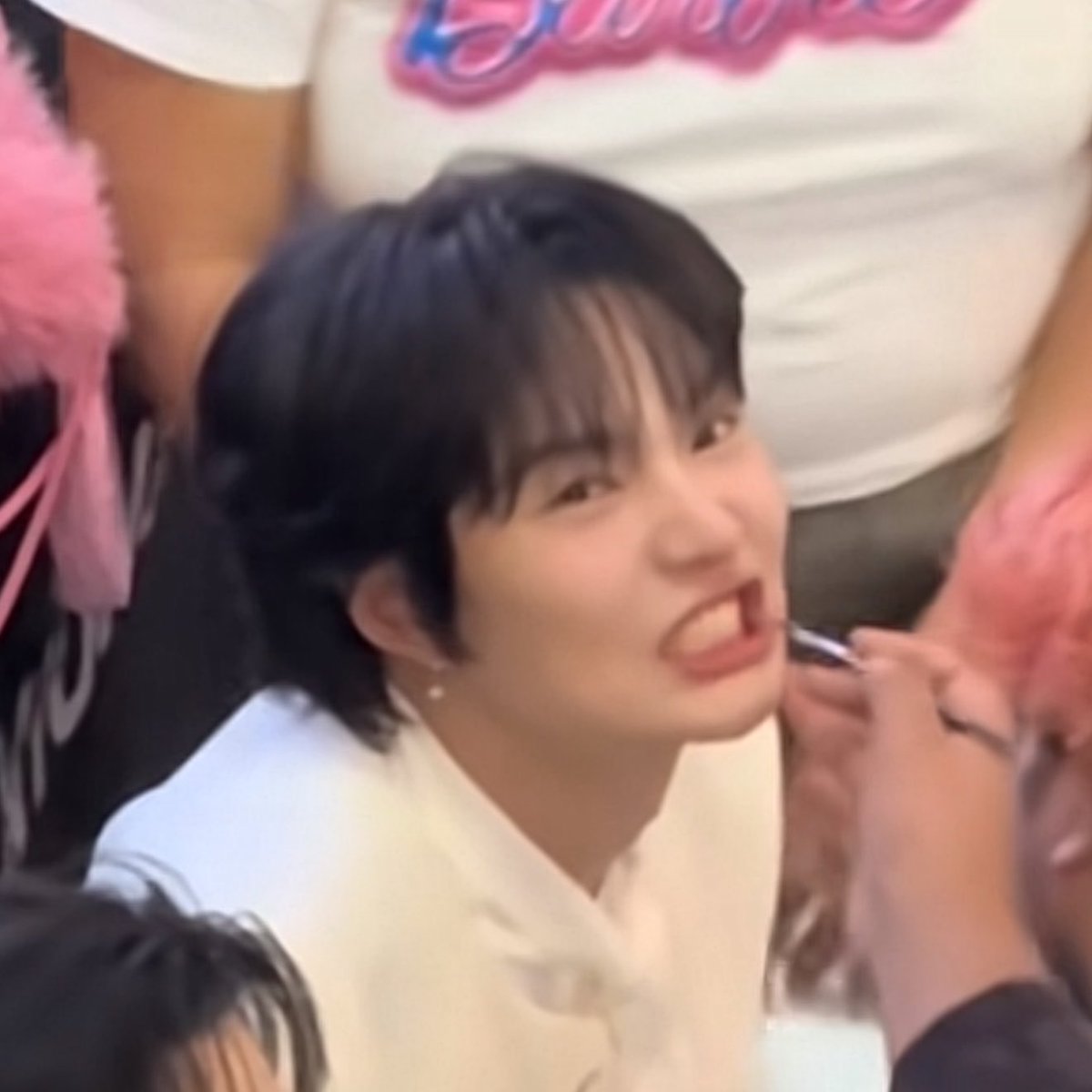 mondaynovem's tweet photo. ทำไมชีน่าแกล้งแบบนี้วะ5555555 https://t.co/rZJQ89FVOd