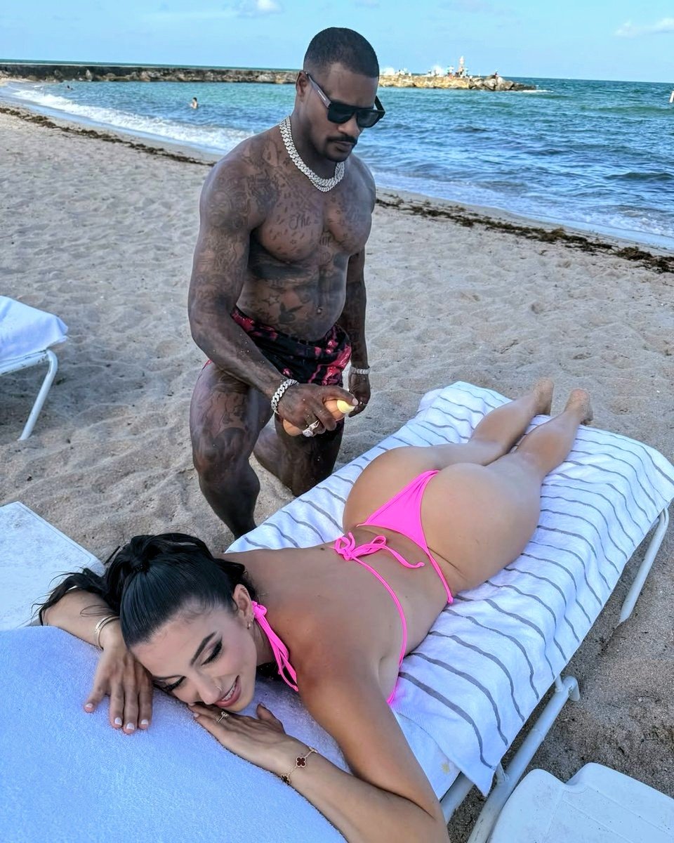 vaishali25bp's tweet photo. 35 is just a number. Lena Plug and Jason best plot twist in the beach🔥 https://t.co/2OTHDwE7T1