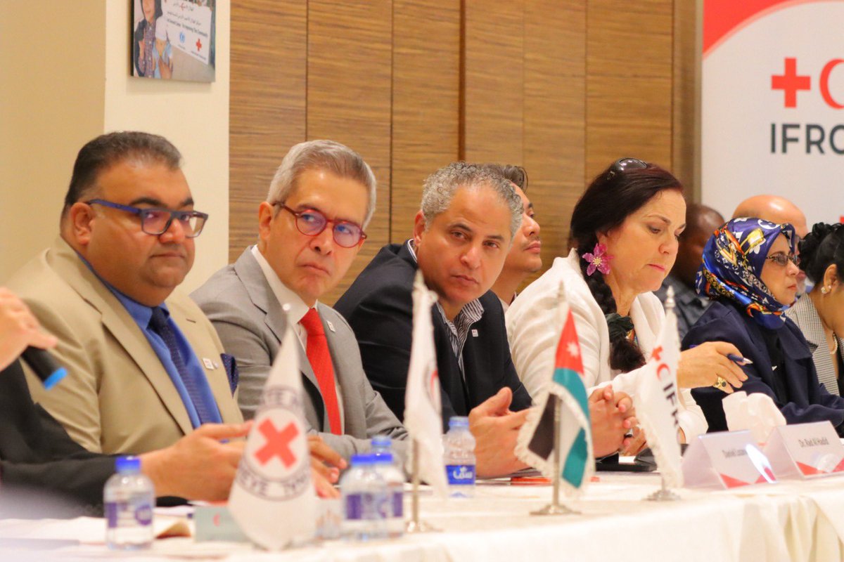 HadidRad's tweet photo. Privileged to join fellow @ifrc Heads of Delegation from across the MENA region at the Diplomatic Roundtable Briefing, engaging with Jordan’s diplomatic community on the evolving humanitarian landscape and the growing challenges impacting our region. Big thank you to @_JNRCS . https://t.co/OT8SMOwA55