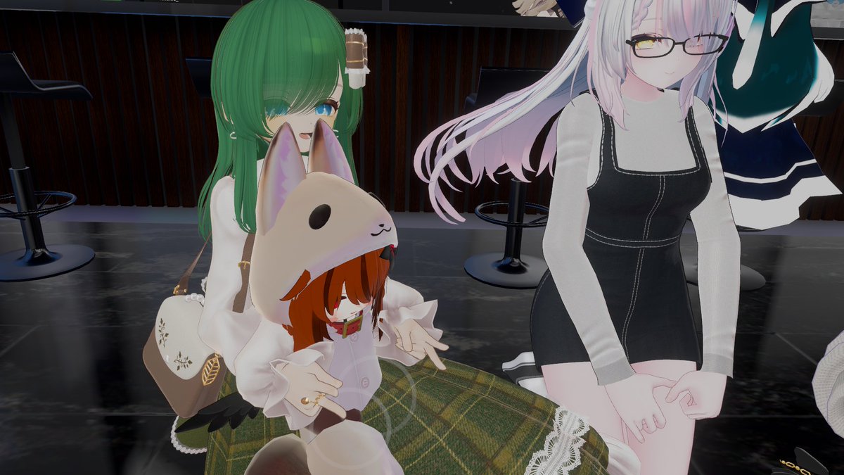 firstmoonui's tweet photo. @eres_VRC ？？？？？？ https://t.co/2gDECwhgqb