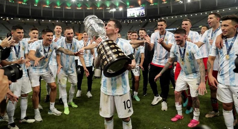 kooddl's tweet photo. primero argentina y segundo????? segundo brasil https://t.co/xQHLSHwWem