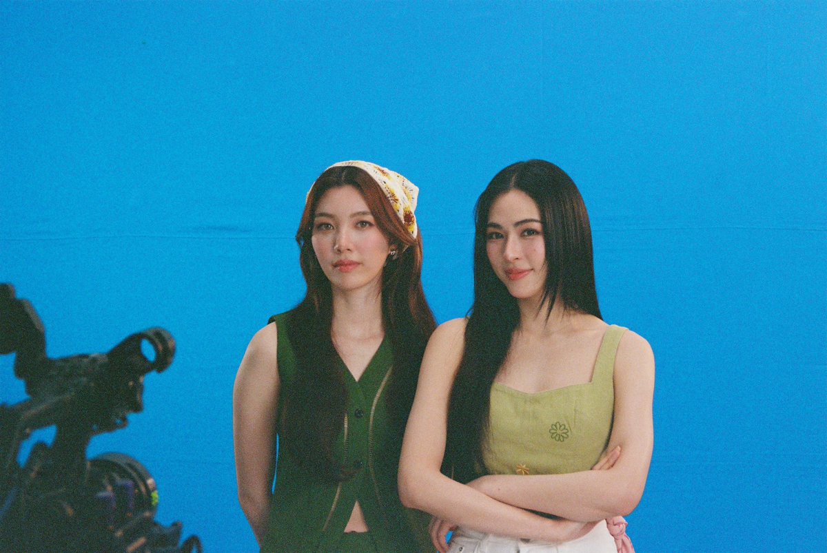 GrabTH's tweet photo. เจ้าความรักเมมเต็มกันรึยางน้า
set ฟิล์มมาอีกแล้ว🫶🏽

GRAB LINGORM EVENT
#GrabThaiRaresxทททxLingOrm https://t.co/OsgnDVIGwc