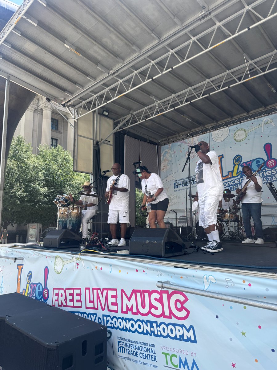 ReaganITCDC's tweet photo. As we celebrate #AfricanAmericanMusicAppreciationMonth and honor the artists &amp; genres that have shaped the soundtrack of American history, we’re excited to share the line-up for the 25th season of Live! Concert Series on the Plaza 7/13 at #RRBITC.
https://t.co/C9F5666slP https://t.co/FYj8M4Stsp
