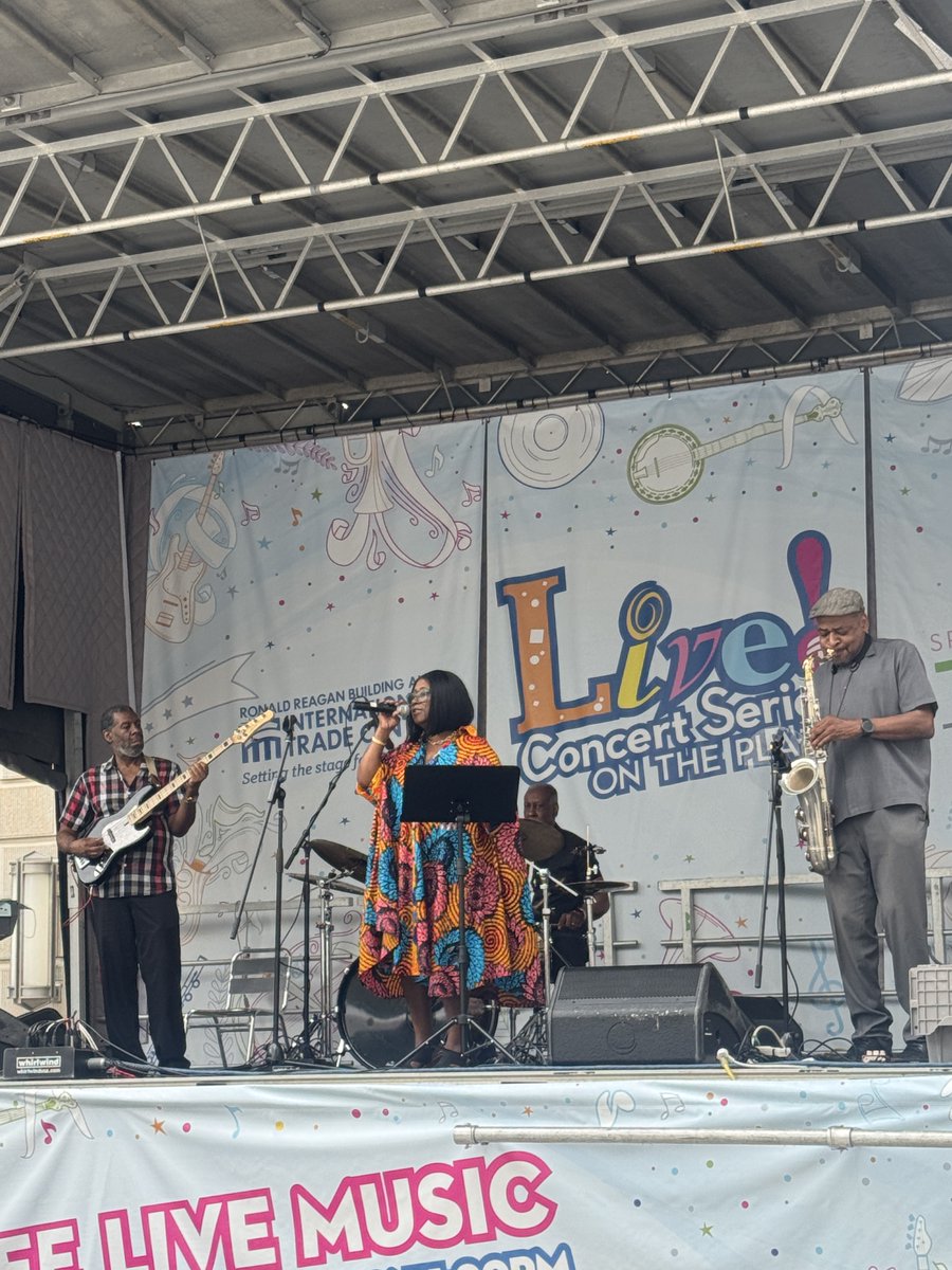 ReaganITCDC's tweet photo. As we celebrate #AfricanAmericanMusicAppreciationMonth and honor the artists &amp; genres that have shaped the soundtrack of American history, we’re excited to share the line-up for the 25th season of Live! Concert Series on the Plaza 7/13 at #RRBITC.
https://t.co/C9F5666slP https://t.co/FYj8M4Stsp