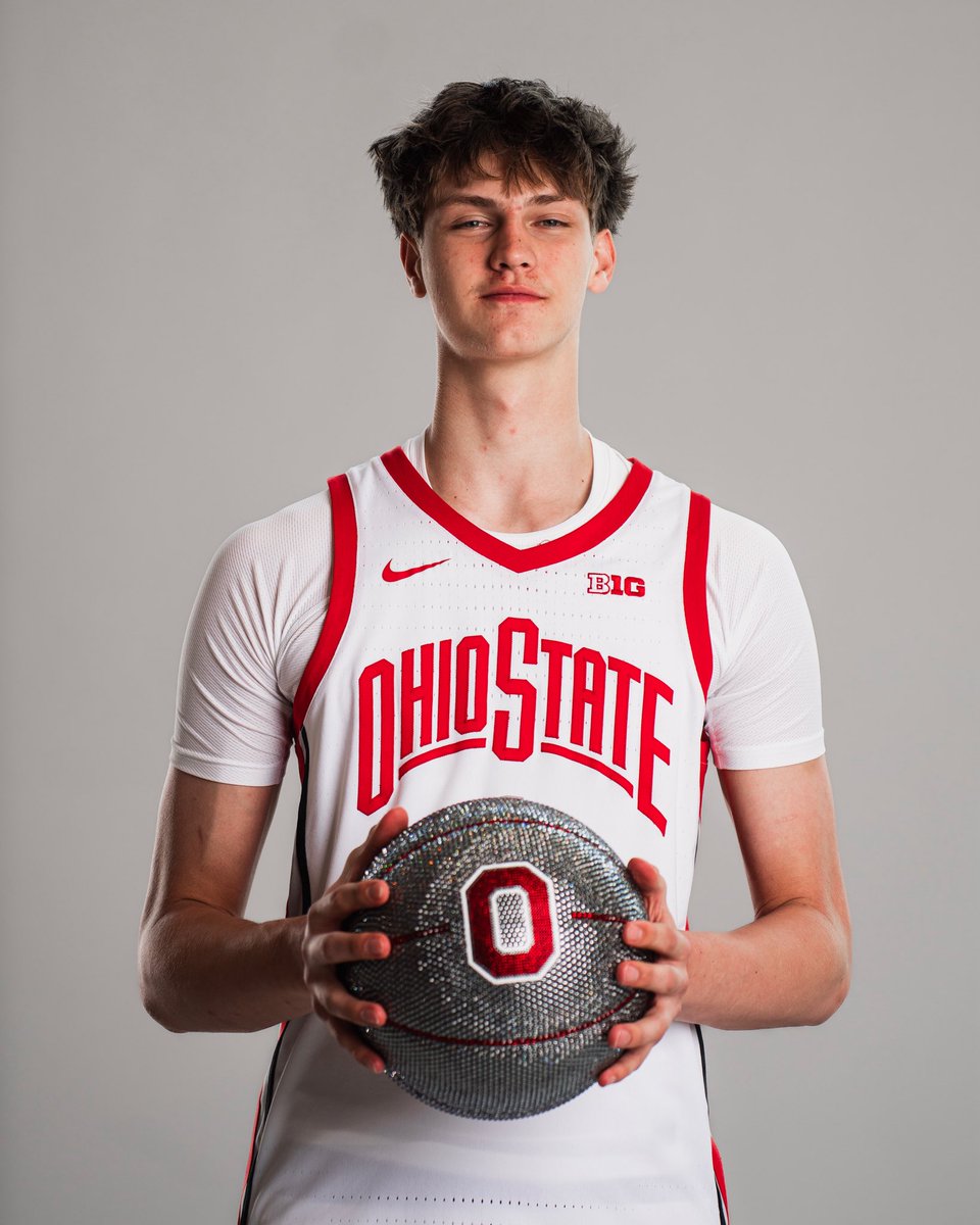 NextUpRecruits's tweet photo. NEWS: 5⭐️ 2029 - 7’0 C Mason Grivna (@Mason_Grivna33) of Ballard (Louisville, Ky.) was recently on a visit to Ohio State. 

Offered by Ohio State on June 17, Mason Grivna is the No. 17-ranked prospect in the national 2029 class, according to @espn. https://t.co/zwzvIEEoJj