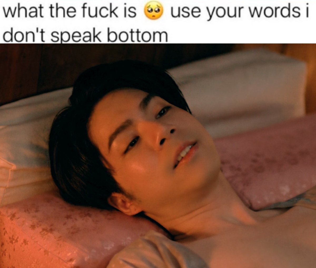mintcobie's tweet photo. me in my free time doing shit https://t.co/AtmwPav86B