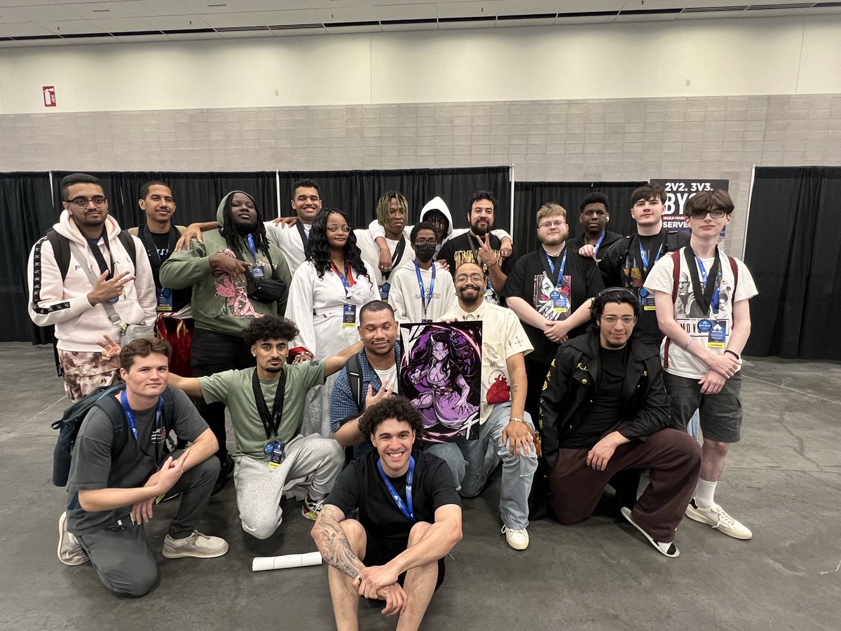 Hitsuguyaa's tweet photo. Thanks to this community, we brought @demonslayer_hc to the big stage of @Evo. Not only the love for it but its best competitors as well. Nothing changes until you make it change ! Maybe next year we can set our hearts ablaze together ! 🎮❤️‍🔥 #evofgc #demonslayer https://t.co/H9iR7mGxq8