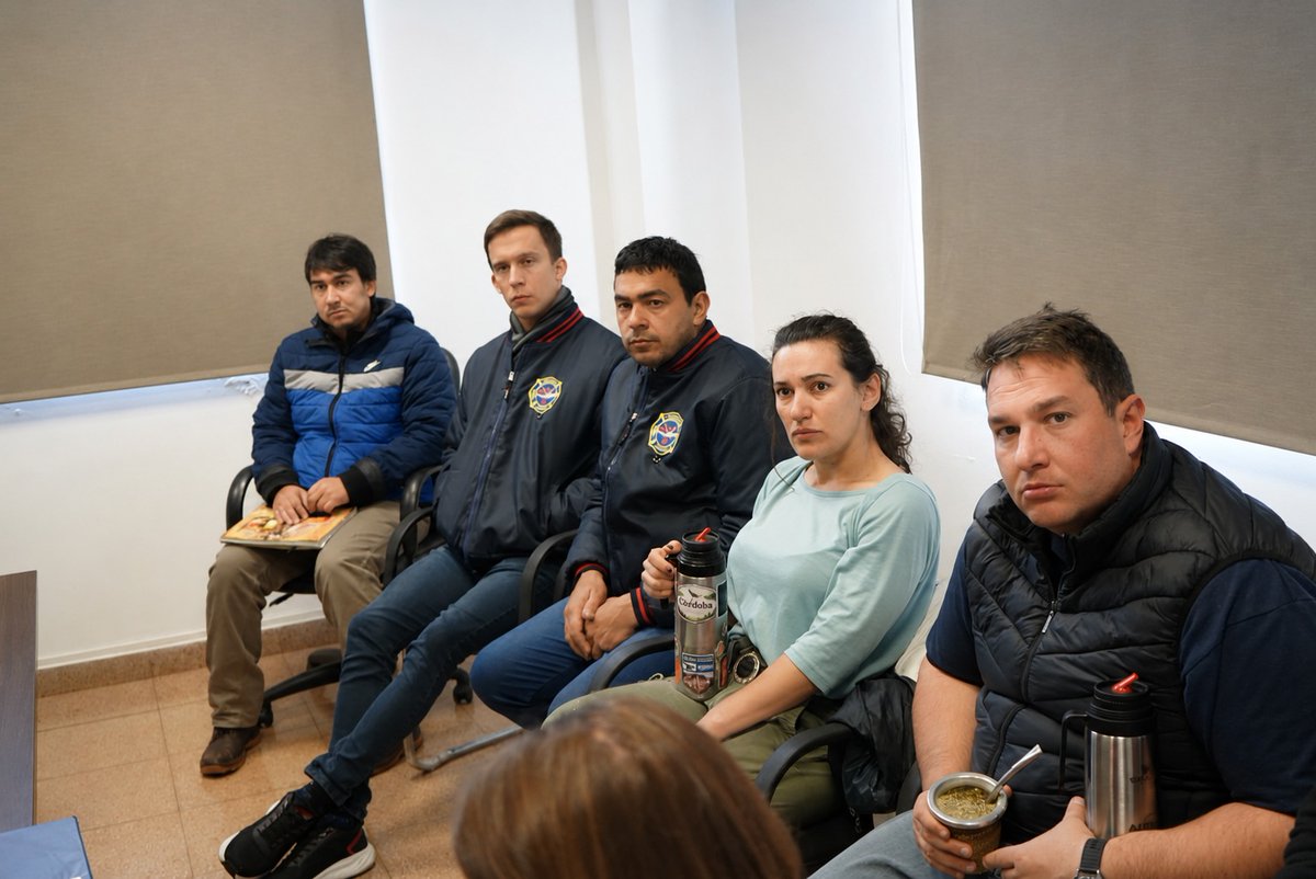 noticiasdel6's tweet photo. Alem planifica acciones preventivas ante la posible llegada del fenómeno de El Niño
@MatiasSebely #ElNiño #Misiones #Prevención #Alem #GestiónMunicipal #ProtecciónCivil
Sigue el link para la lectura completa 👇
https://t.co/vGATJfeMeC https://t.co/1tv4bhKJzS