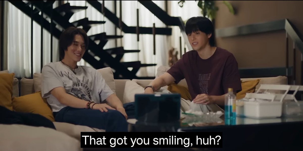 SAlNTSHINS's tweet photo. going red in the face and smiling from ear to ear because niran said binding their souls together is the best thing he's done in his life this is the same guy niran once feared he'd ruined the life of ... 

#WUTheSeriesFinalEP https://t.co/gCnaMzSigK