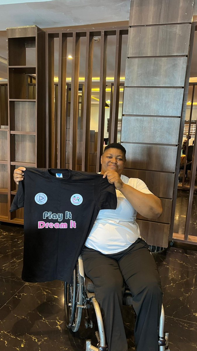 famefoundationF's tweet photo. Today, we visited our Goodwill Ambassador, Folashade Oluwafemiayo, to congratulate her on her appointment as Captain of Team Nigeria for the 2026 Commonwealth Games and to wish her the very best as she prepares to lead the country's athletes on the international stage. https://t.co/wkiNQgTSul