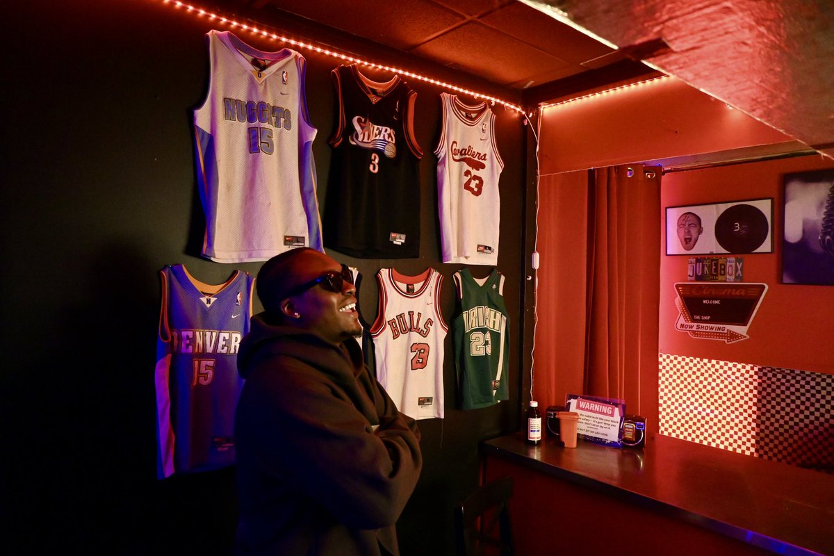 skdasensei's tweet photo. Midnight🛜 https://t.co/UozZ1Hb2Rr