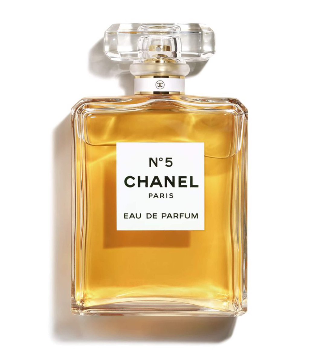 A_doseof_E's tweet photo. The scent of a wicked mother-in-law https://t.co/rA4hHgIJu9