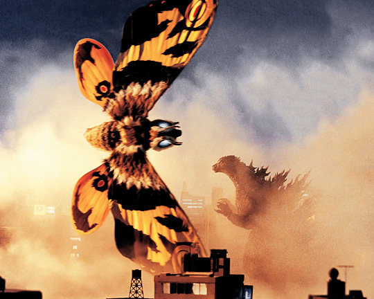 KaijuPictures's tweet photo. 2003 Mothra is the best Mothra. I will take no further questions. https://t.co/8dHjGrBq87