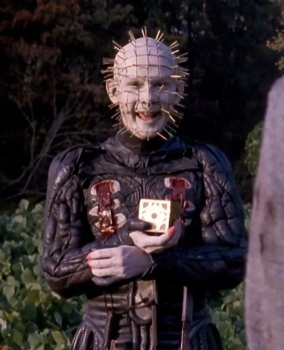 Pinhead Hellraiser (☥𝐃𝐁) tweet media