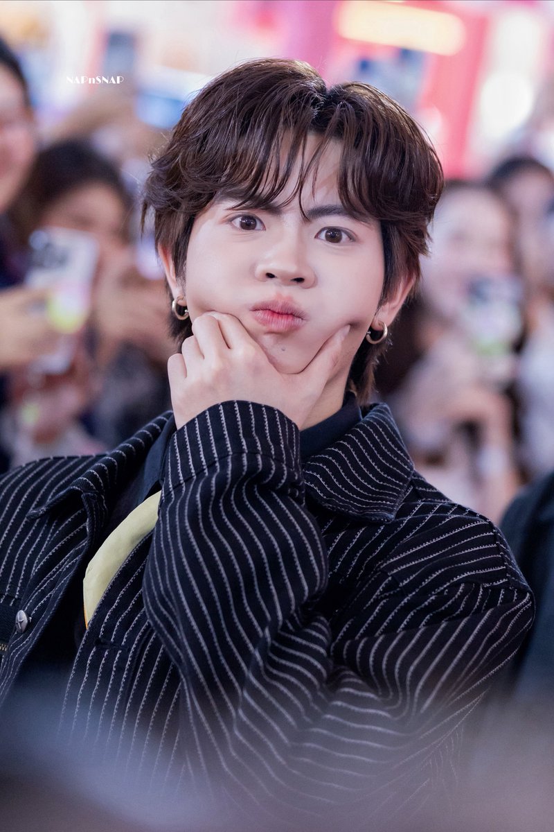NAPnSNAP's tweet photo. สิ่งที่คิด : เฟิ้ดด ขอไข่ต้มคับ 
สิ่งที่ได้ : ไข่ต้ม 1 แถม 1 เหรอ เติ้ลทำไข่ต้มด้วยเหรออ 55555555 

MISE EN SCENE WITH TFO
#MISEenSCENEwithTFO
#TleFirstone #เติ้ลเฟิร์สวัน
#TLE_mtm #Firstone https://t.co/bQ0rPCS0XU