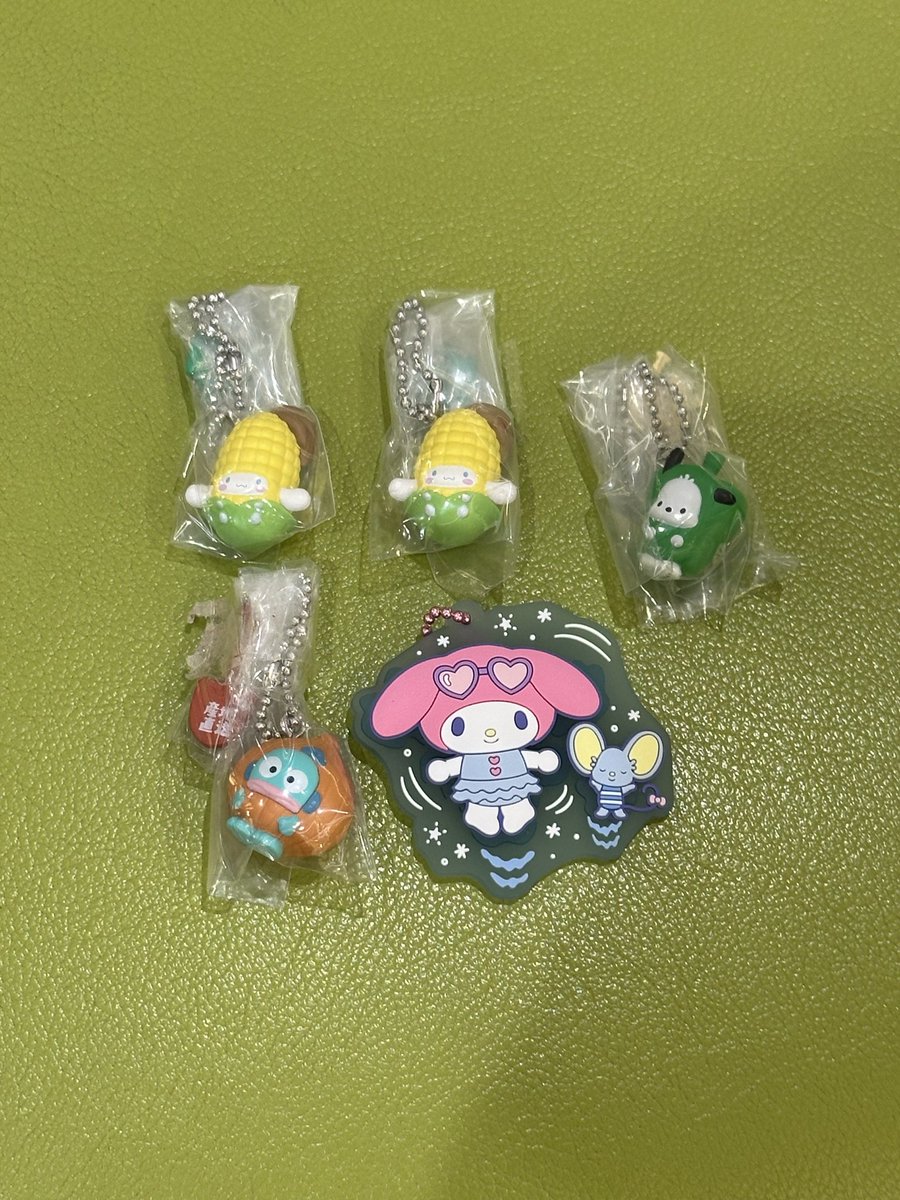 04____tom's tweet photo. 【交換】サンリオキャラクターズ　ぷっくりラバマスグミ
◎譲…マイメロディ
◎求…あひるのペックル

サンリオキャラクターズ　ベジタブルビスケット&amp;チャーム
◎譲…ポチャッコ、シナモロール(シナモン)、ハンギョドン
◎求…あひるのペックル

郵送希望です。よろしくお願いします。 https://t.co/PJKE56VOXW