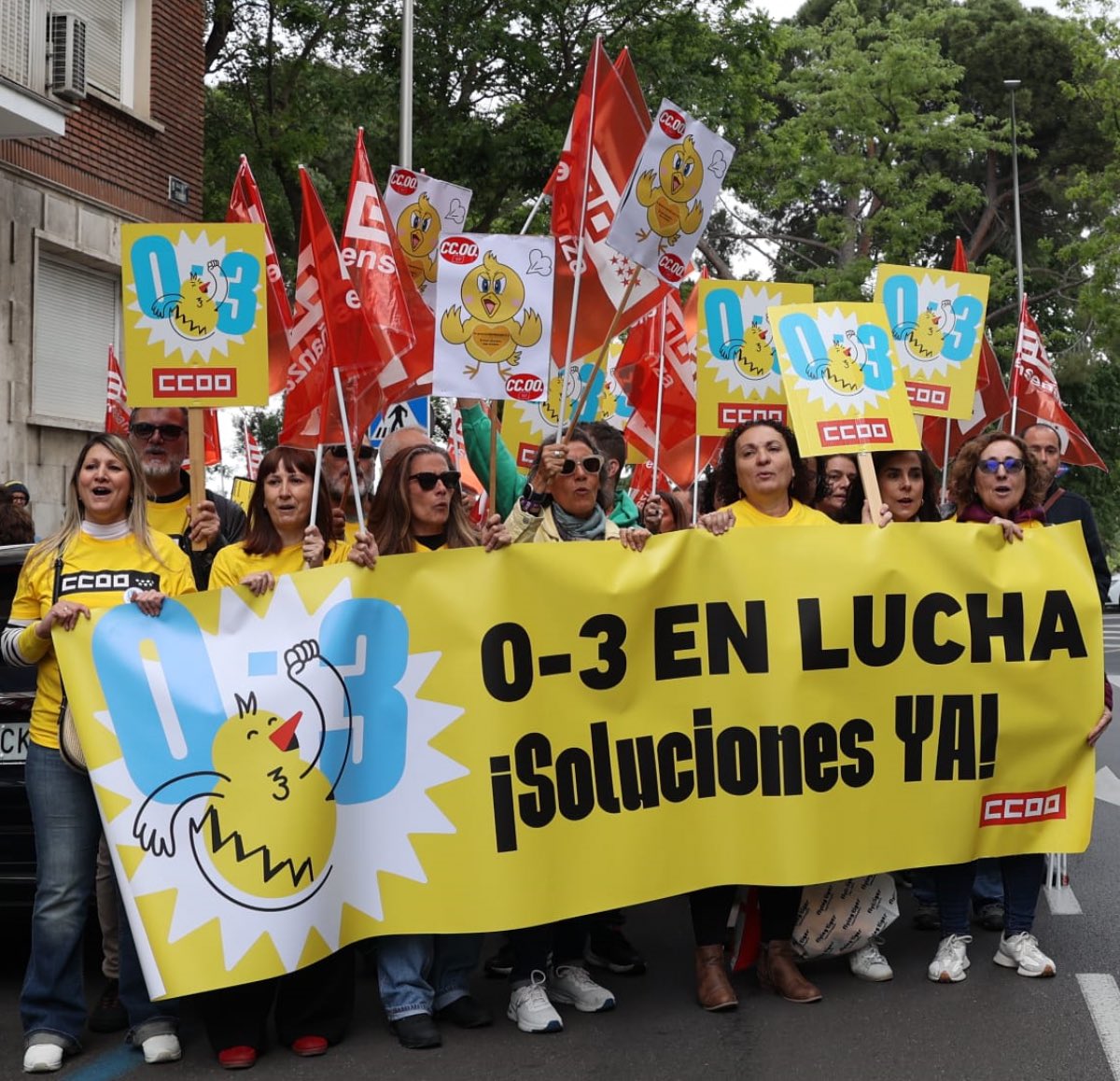 UnaiSordo's tweet photo. Hay que fortalecer la capacidad de intimidación de la clase trabajadora.

Ponemos en marcha una fondo económico para compensar la pérdida salarial de quien se ve obligad@ a hacer huelga, en la reivindicación de sus mejoras salariales.
Porque, a veces, resistir es vencer. https://t.co/2drFAyDi81