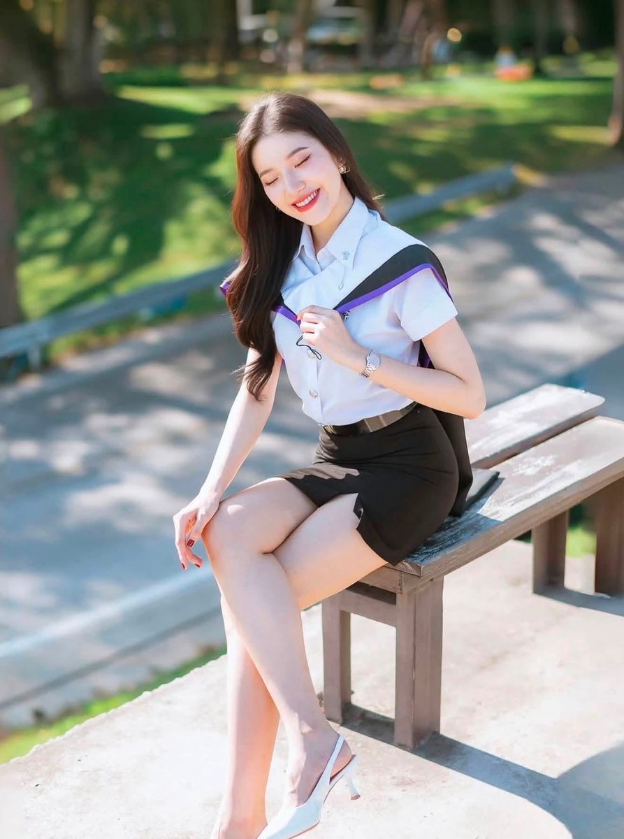M0M0N64's tweet photo. เราเห็นด้วยกับเพจซ้อเปา คือ ถ้า #แอร์โฮสเตส #มีนา ชีจะติดคุก มาติดคุกในไทยก็ยังดี พ่อแม่จะได้มาเยี่ยมได้อะ อย่าใจร้ายจนสะใจที่นางติดที่ #ออสเตรเลีย เลย คุกมันดีขนาดไหนก็แต่มีความเป็นมนุษย์กันนิสนึง ชีอาจจะส่งผลเรื่องการเข้าประเทศ แต่ก็รออ่านความจริงกันก่อน

มีคนแจกวาปชี สดใสเว่อ https://t.co/inmGE3nslV