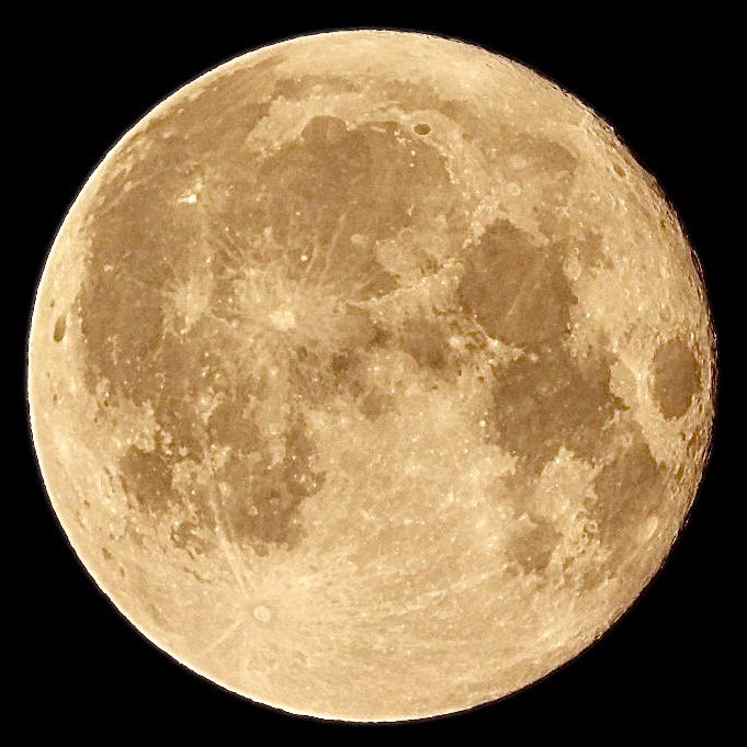 daisukeasakura's tweet photo. 年の真ん中🌕まんまるゲット📸✨
#満月 https://t.co/WegP6EnNSS