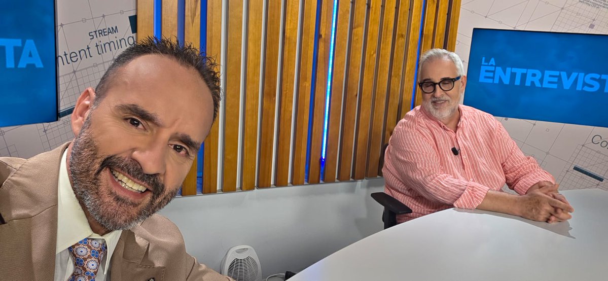 jctejadac57's tweet photo. Está noche en LA ENTREVISTA, la @MesaFerrocarril hablará con el periodista YIYO, de las obras de la AV de #Almeria, de los cercanías del Bajo Andarax y del Poniente y de más temas.
Te lo vas a perder?? https://t.co/CeE67OjOvg