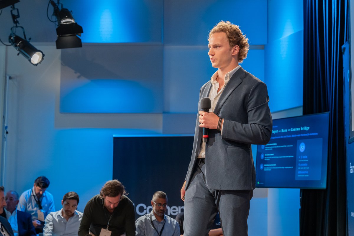 Send's tweet photo. CC Builder’s Forum brought together many of the teams shaping the future of @CantonNetwork.

Great to see our Head of Business Development, @FelineFortune_, sharing how consumer payments fit into that future.

Always excited to connect with builders pushing the ecosystem forward. https://t.co/yLooSEtjPI