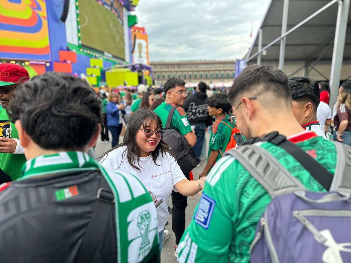 COPRED_CDMX's tweet photo. ⚽✨ ¡Hoy nos vemos en el Fan Fest del Zócalo! Estaremos compartiendo información y brindando orientación para construir espacios más seguros, incluyentes y libres de discriminación. https://t.co/zxePuEN3zn