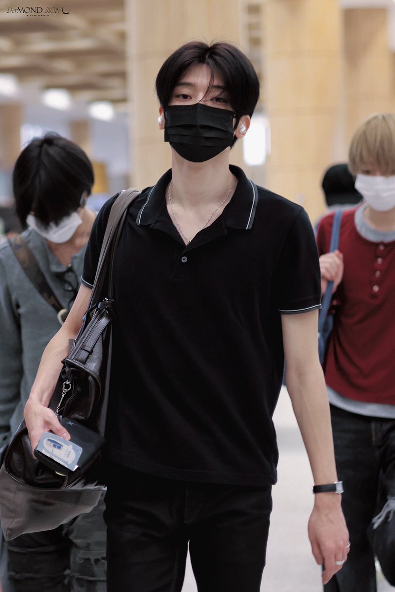 DerMond_SION's tweet photo. 20260701
GMP🛫

#시온 #SION #シオン
#NCT #NCTWISH https://t.co/3rfGwrqRbO