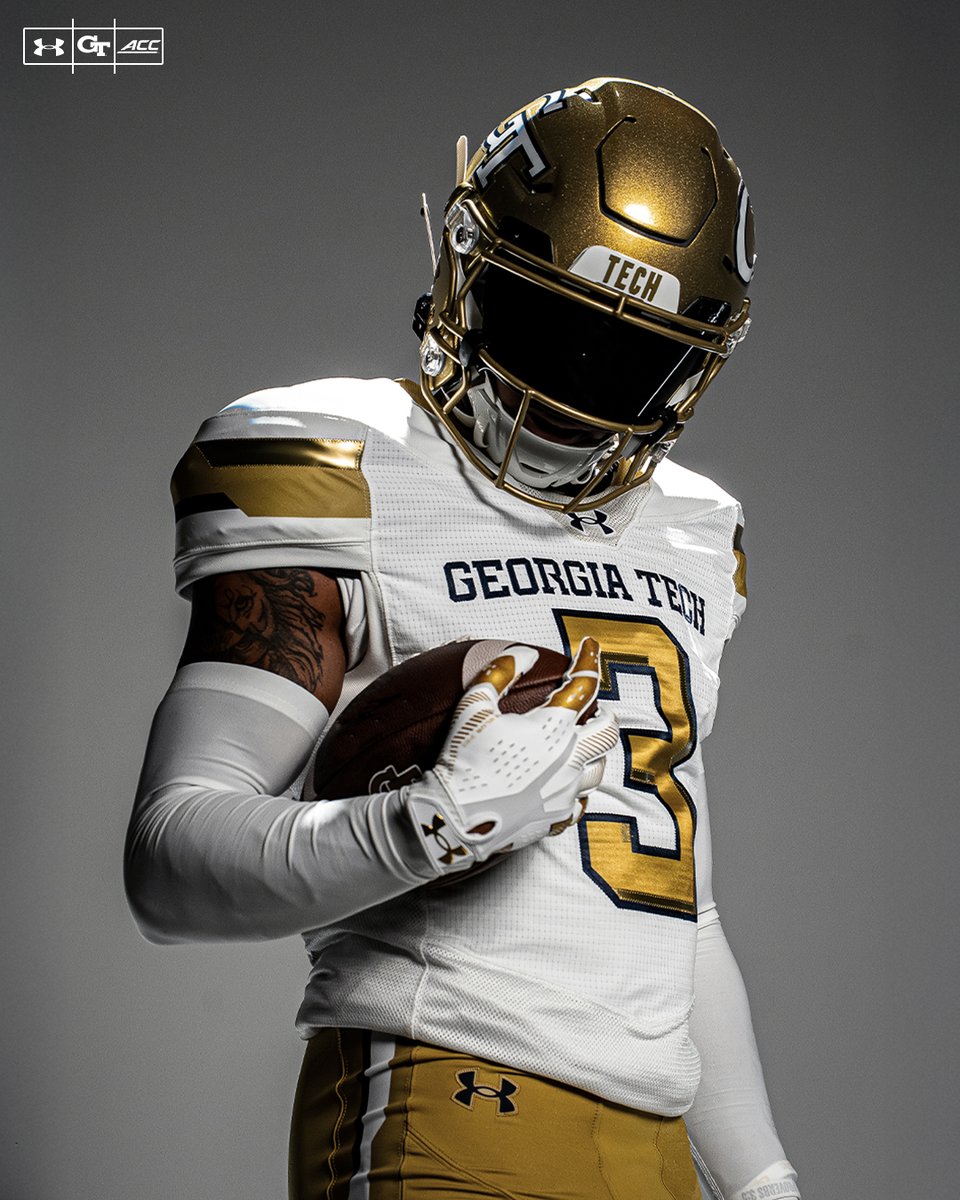 GeorgiaTechFB's tweet photo. The Next Chapter Begins🤝
 
#StingEm 🐝 https://t.co/rfV5UllDOZ