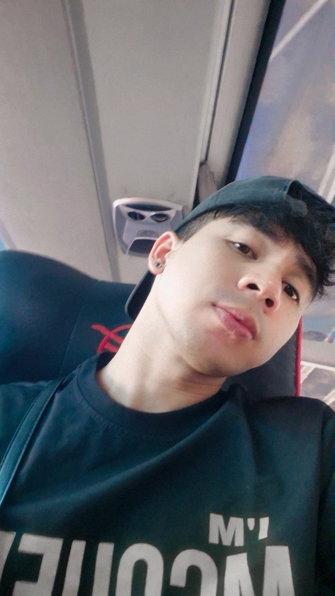 lightHELL28's tweet photo. arat https://t.co/gsRkDOWeJY