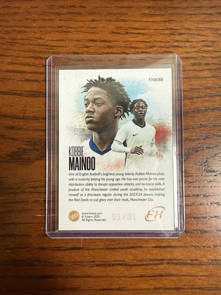 JDSSportsCards's tweet photo. MY FIRST EVER ONE OF ONE.

Super happy. 

1/1!!! https://t.co/ZsaTUwxj8j