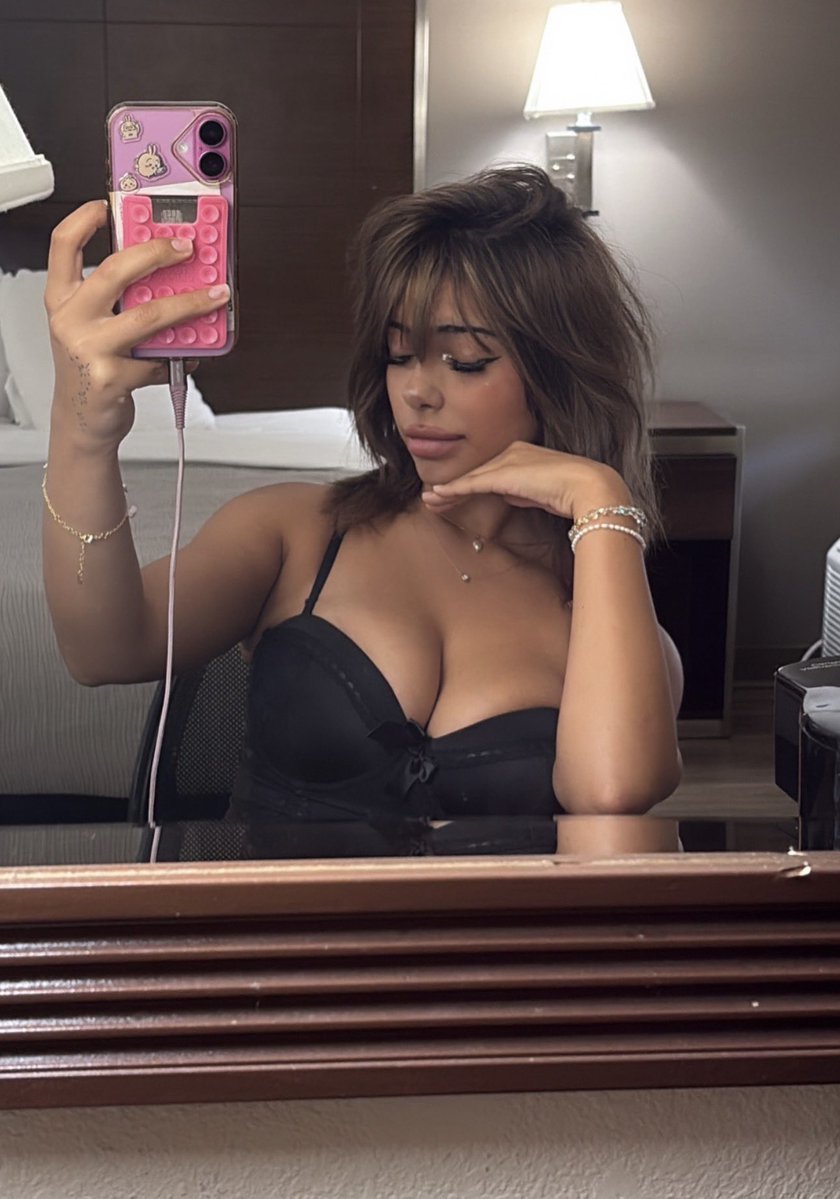 BBCluvsHannah's tweet photo. This is def getting tribber later😩 Stay tuned👀 #luvedbyhannah #trib #cocktribute #wanktribute #jerktrib #bbc https://t.co/GzM38OmpHg