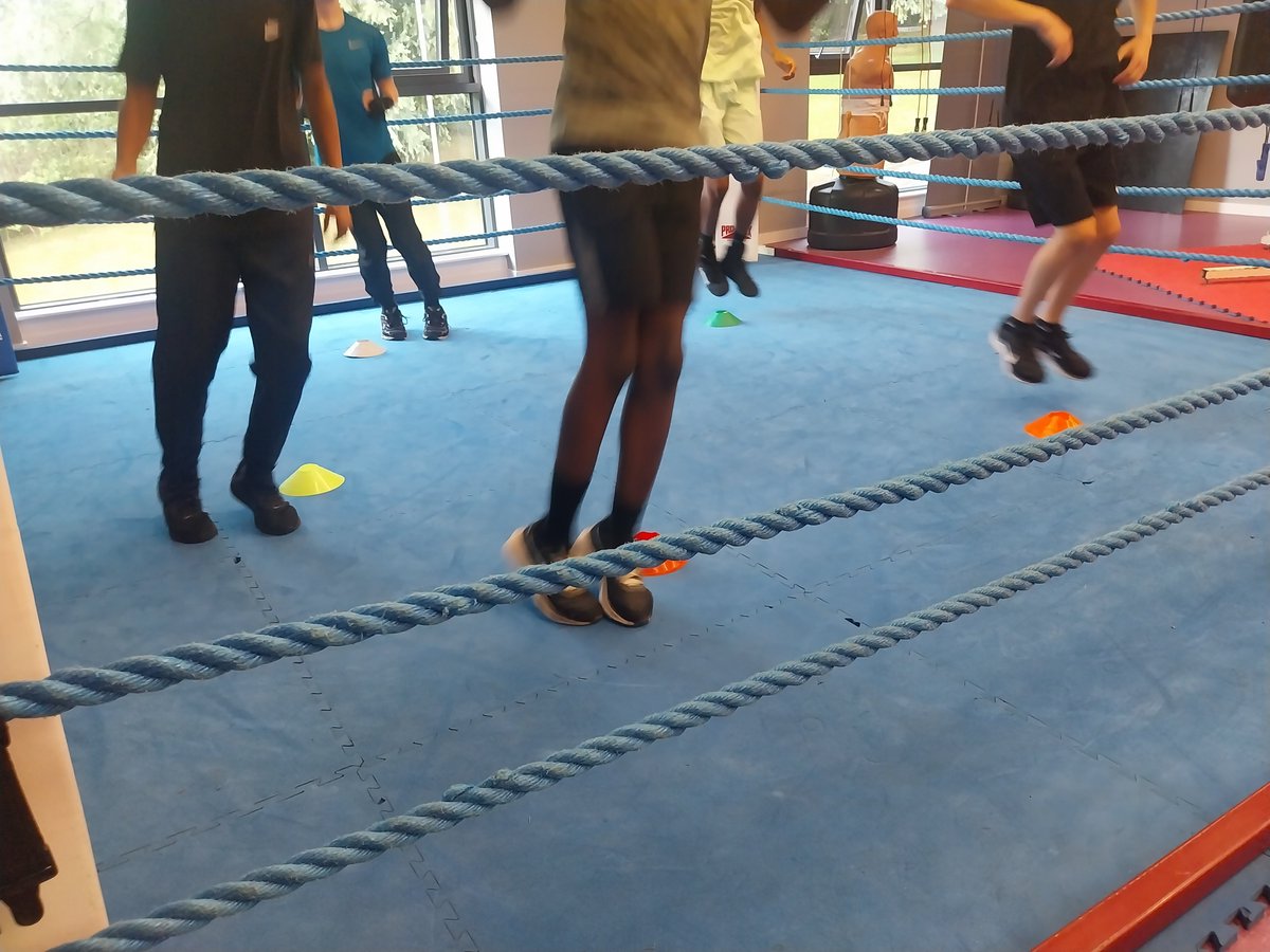 PartickBoxing's tweet photo. Thanks to 2026 Summer of Sport we can provide FREE coaching sessions for next few weeks on Tuesdays and Thursdays from 6.30pm at Cadder Community Centre. Why not pop along?  @ASGCleveden @ASGJPAbercorn @stmarysmaryhill @LambhillStables @MaryhillBertie https://t.co/EgmHGNe6ds
