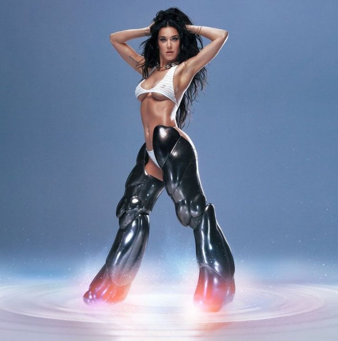 katycatsgang's tweet photo. O MUNDO É DAS MULHERES! Billboard elogia "Woman's World" de Katy Perry:

"Até mesmo "Woman's World", que certamente não era o manifesto feminista que Perry queria que fosse, continua sendo uma ótima opção para animar despedidas de solteira ou uma noite com as amigas." https://t.co/pkeoaz94KB