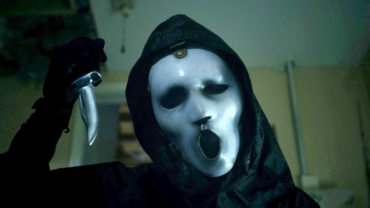 sboficial's tweet photo. SÓ QUEM VIVEU SABE! Há 11 anos, Scream estreava na MTV. 🔪