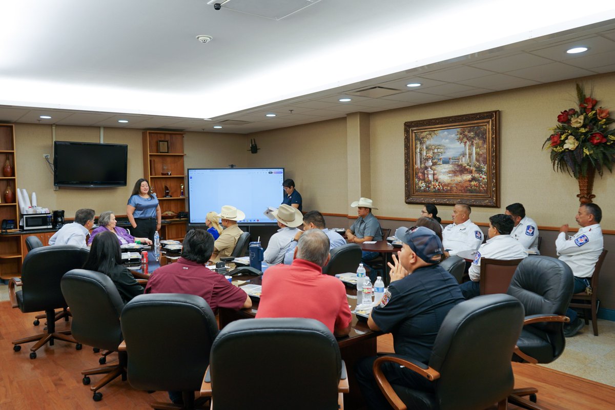 SCMH1975's tweet photo. Today, Starr County Memorial Hospital joined a community discussion hosted by Methodist Healthcare Ministries and the South Texas Community Council, bringing together local leaders to strengthen collaboration and improve access to healthcare and emergency services. https://t.co/ahR7ml7EoZ