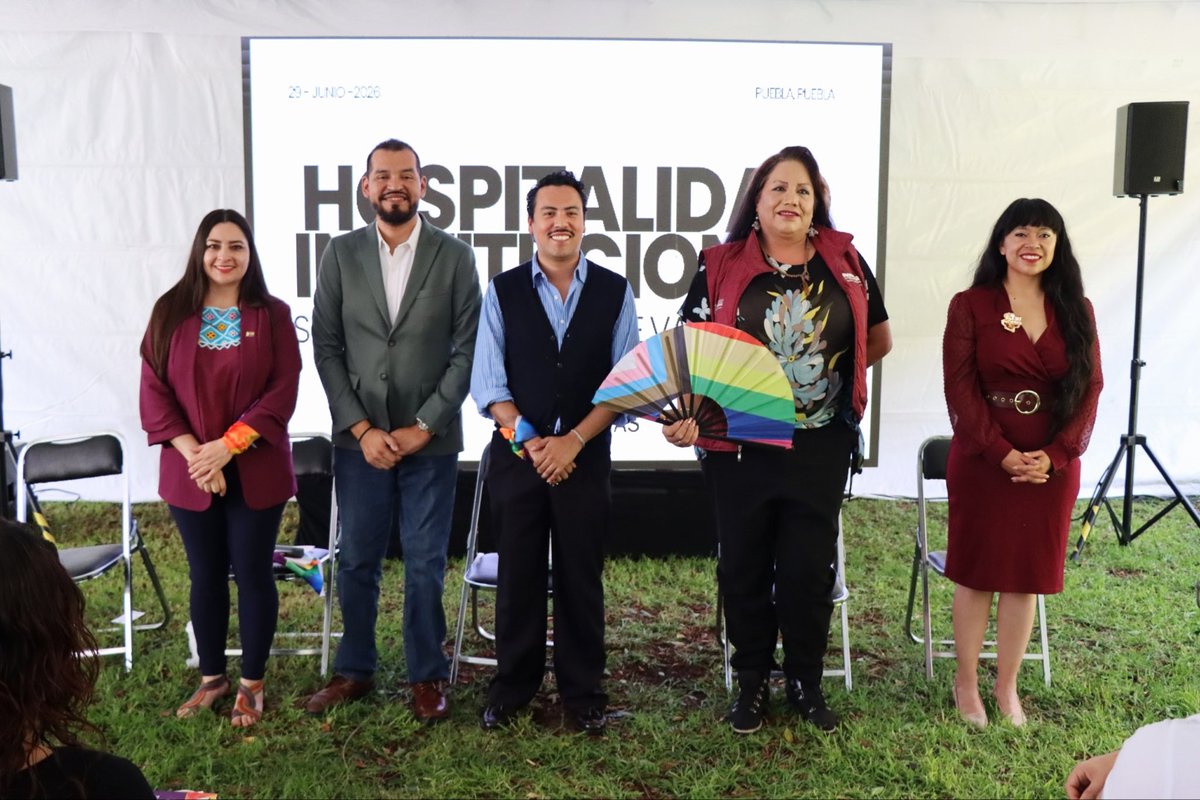 sindicaturampue's tweet photo. Cada voz cuenta. 🌈
Con el foro #OrgullosamenteImparable, realizado en el marco del Día del Orgullo LGBTTTIQA+, el Gobierno de la Ciudad, reafirma su compromiso de promover una cultura de respeto e inclusión, fortaleciendo el diálogo y la defensa de los derechos humanos. https://t.co/gimA3WwbCG