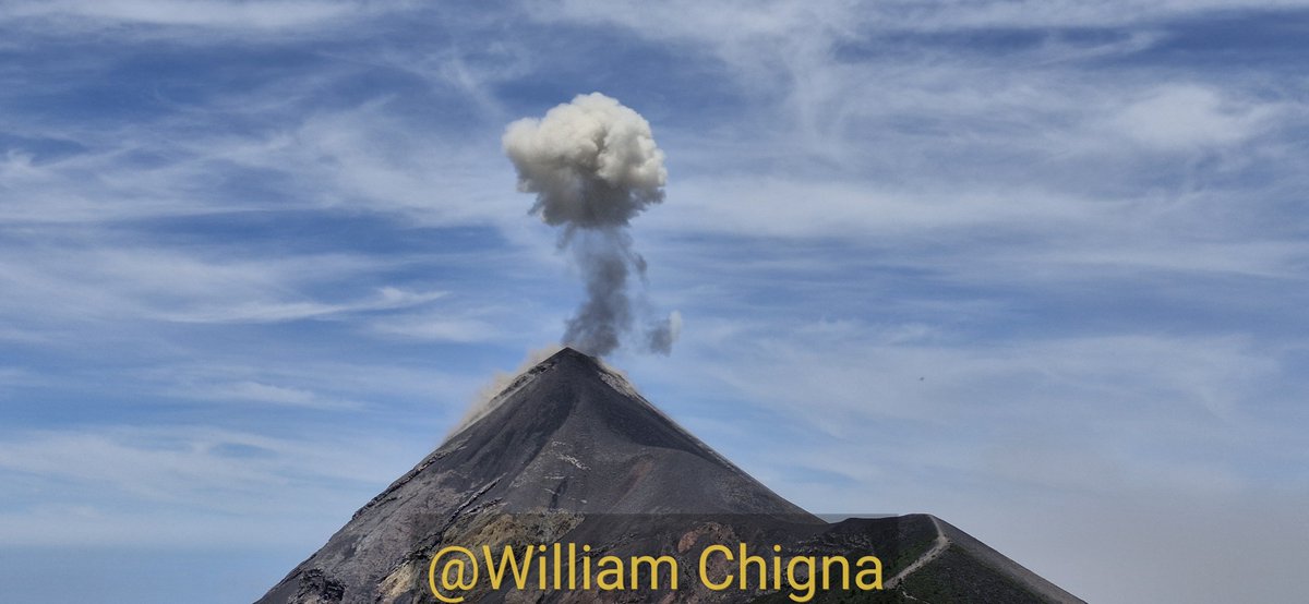 William_Chigna's tweet photo. Actividad del Volcán de Fuego 🌋 https://t.co/RrmgxJgEXN
