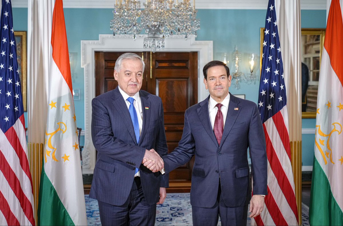 SecRubio's tweet photo. Met with Tajikistani Foreign Minister Muhriddin to discuss expanding commercial opportunities in critical minerals. We also talked about our continued cooperation in security and counterterrorism and the importance of engagement through the C5+1 diplomatic platform. https://t.co/hn1Q2zILiR