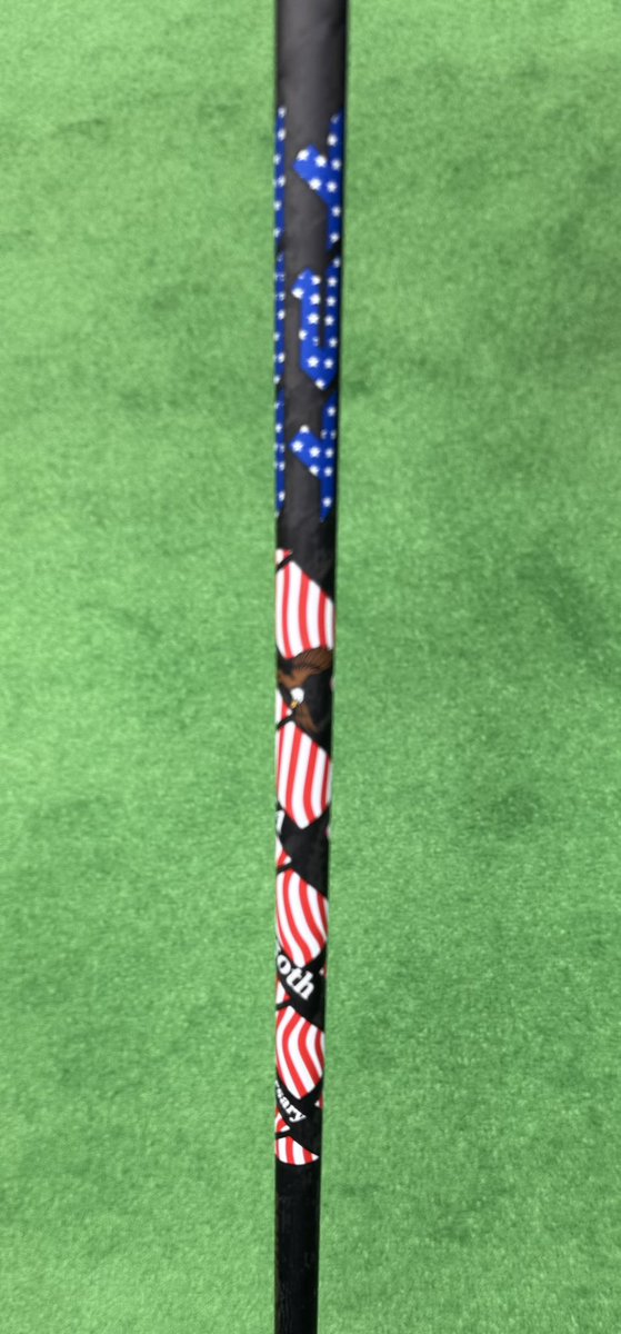 JRSII's tweet photo. Limited Edition USA 250th Anniversary shafts are now available. We invite you to check with your local TPT USA retailer to secure yours. This one is already headed out to the Links!! https://t.co/ErLipbK7iy