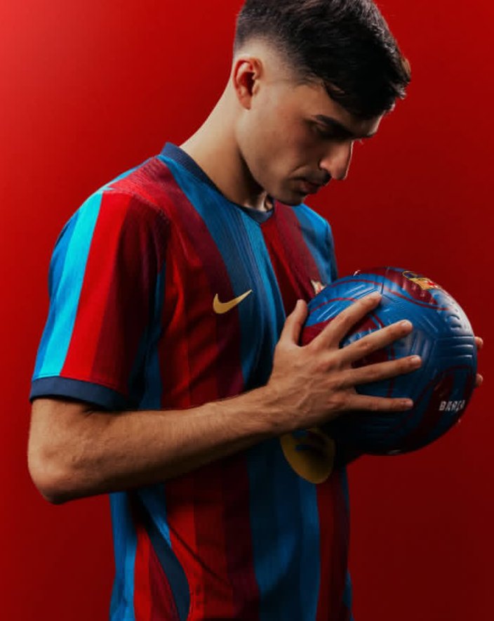 Ditovve's tweet photo. 26/27
🔵🔴 https://t.co/aWX6Fqridv