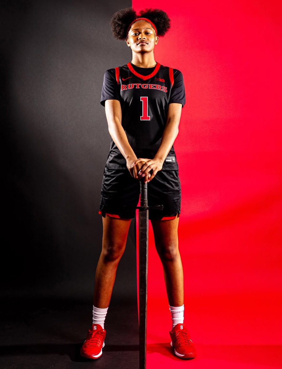 EJayArrow's tweet photo. 5⭐️ recruit Qandace Samuels (ranked #11 in the Class of 2027) on her [unofficial] visit to Rutgers ⚔️ https://t.co/dbTjS5advR